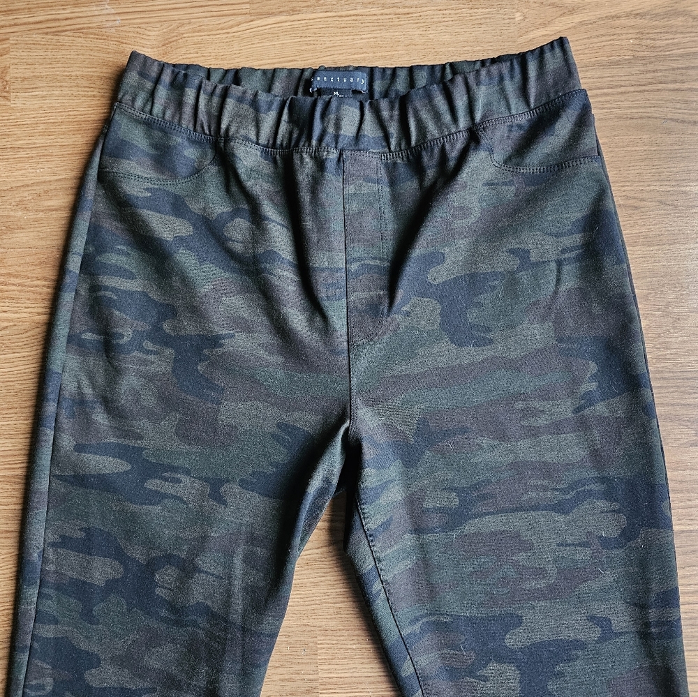 Sanctuary Runway Full Elastic Waistband Pull-On Camo Pants Womens Size XL